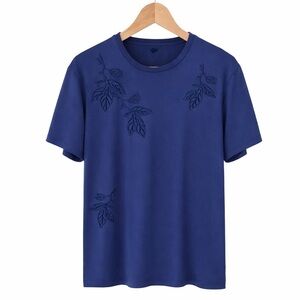 Giorgio Armani Embroidered Leaf T-Shirt, regular fit, Navy Blue Men’s Unisex L